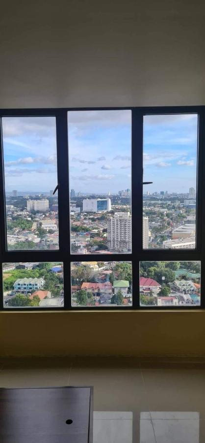 Congressional Town Center Aparthotel Manila Exterior photo